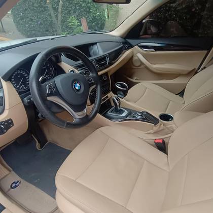 BMW X1 2.0 16V TURBO GASOLINA SDRIVE20I 4P AUTOMÁTICO BMW X1 2.0 16V TURBO GASOLINA SDRIVE20I 4P AUTOMÁTICO